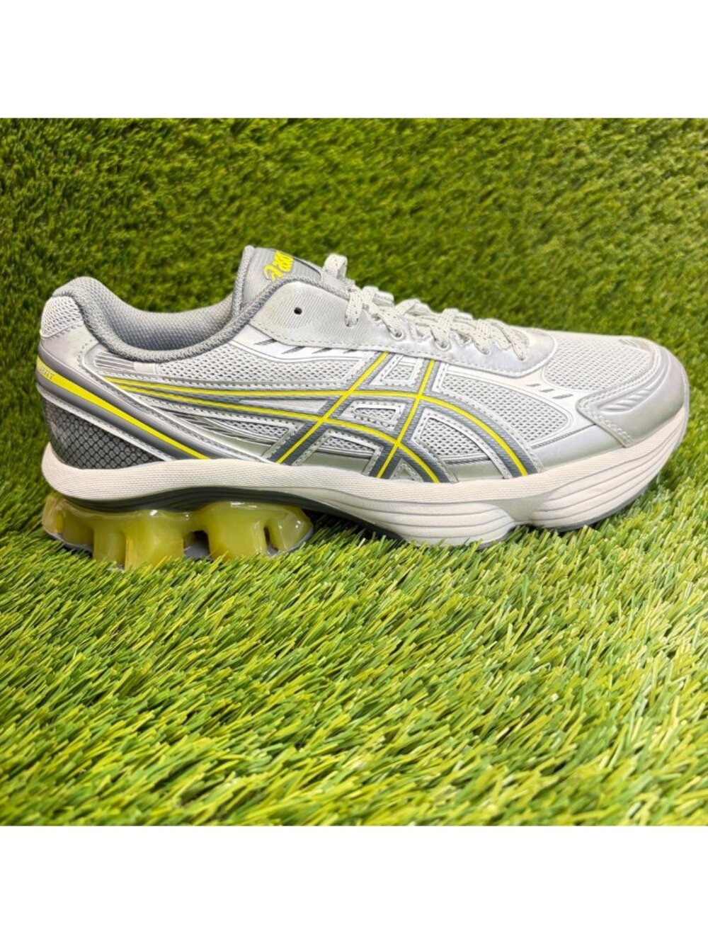 Asics Gel-Kinetic Fluent Mens Size 9 Gray Silver Athletic Running Shoes Sneakers